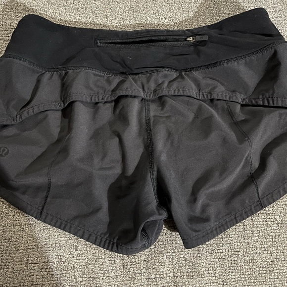 Lululemon Athletica Black Athletic Shorts - Picture 4 of 4